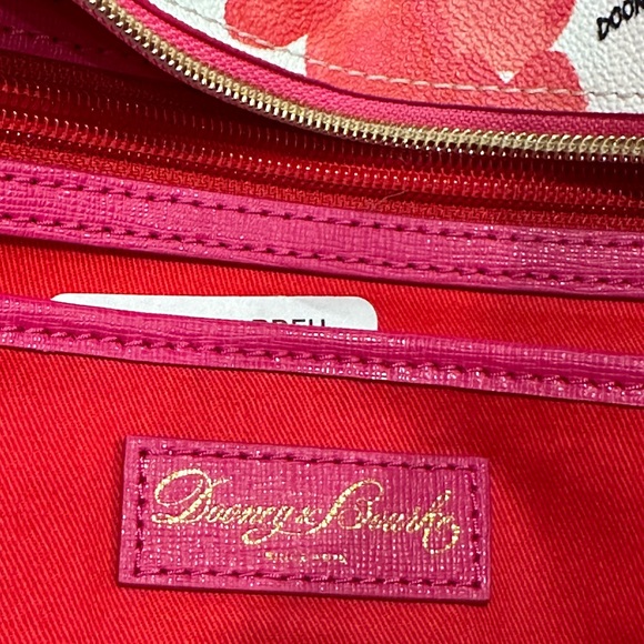 Brand New Dooney & Bourke Pink Bloom Leisure Tote - Picture 8 of 16